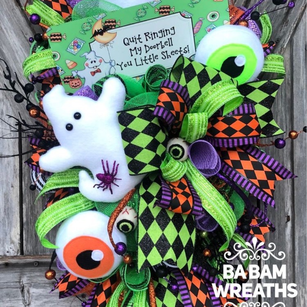 Meet your Posher, Claudia